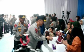 Wakapolri Berikan Santunan dan Bakti Sosial Kepada Warga Sekitar SMA Kemala Taruna Bhayangkara Bogor