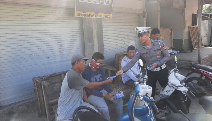 Edukasi Keselamatan, Sat Lantas Sapa Ojek Gondang