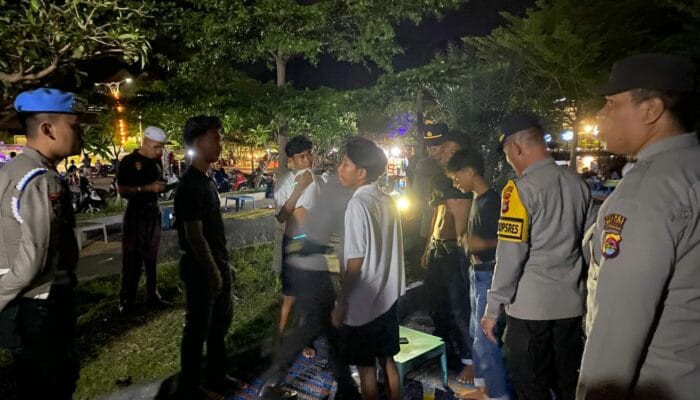 Polres Bima Kota Gelar Kegiatan Rutin yang Ditingkatkan (KRYD) untuk Antisipasi Gangguan Kamtibmas