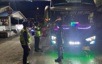 Polsek KPL Tano Gelar KRYD di Pelabuhan Poto Tano, Kapolres Tekankan Keamanan Gerbang Lintas Pulau Sumbawa