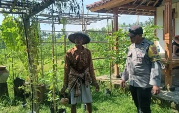 Dukung Ketahanan Pangan, Bhabinkamtibmas Lembahsari Edukasi Warga