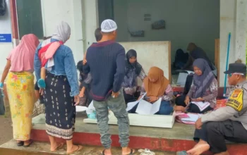Bhabinkamtibmas Lembahsari Kawal Layanan Kesehatan di Posyandu