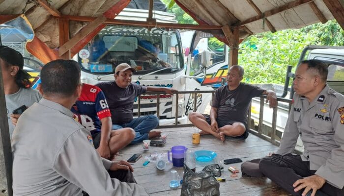 Sat Binmas Polres Bima Kota Laksanakan Cooling System dan Himbauan di Kelurahan Dara