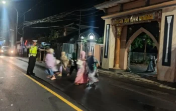 Pengamanan Sholat Tarawih di Masjid Jami Yahya Mendagi NTB