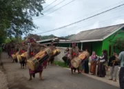 Kawal Tradisi Sasak, Personel Polsek Sekotong Berhasil Amankan Rombongan Nyongkolan dari Praya