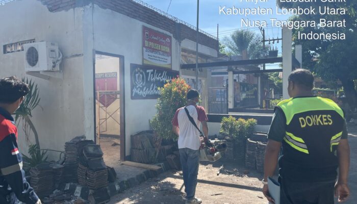 Cegah DBD, Biddokkes Polda NTB Lakukan Fogging di Mako dan Asrama Polsek Kayangan–Bayan