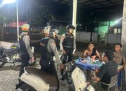 Dialog Humanis di Tengah Malam, Cara Tim Presisi Polres Lobar Edukasi Pemuda Jaga Lingkungan