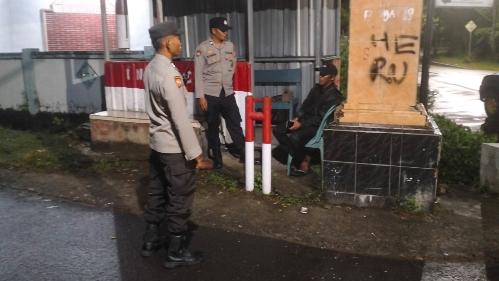 Polsek Batulayar Laksanakan Patroli KRYD di Senggigi