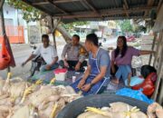 Bhabinkamtibmas Kelurahan Paruga Sambangi Pedagang Ayam, Sampaikan Imbauan Kamtibmas