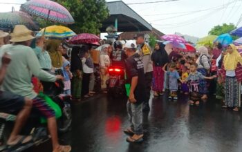 Polsek Gerung Amankan Tradisi Nyongkolan di Desa Kebon Ayu