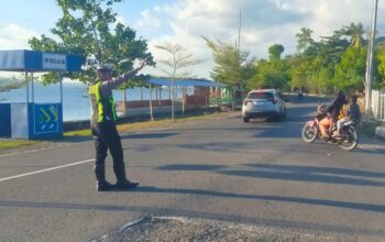 Rawan Sore Satlantas Polres Bima Kabupaten Cegah Kemacetan dan Kecelakaan Lalulintas