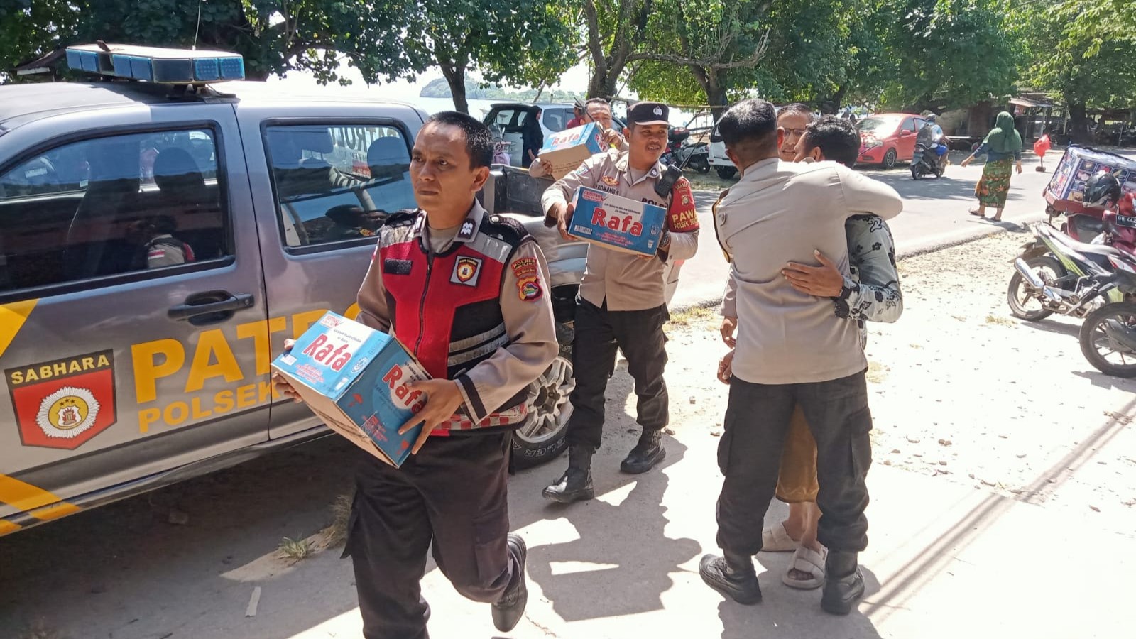 Polsek Sekotong Sambang Duka di Rumah Tokoh Masyarakat