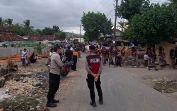 Tradisi Nyongkolan di Desa Buwun Mas Berlangsung Meriah, Polsek Sekotong Pastikan Jalur Utama Tetap Kondusif