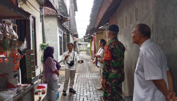 Kepedulian Lingkungan, Babinsa Dampingi Sosialisasi Pengolahan Sampah