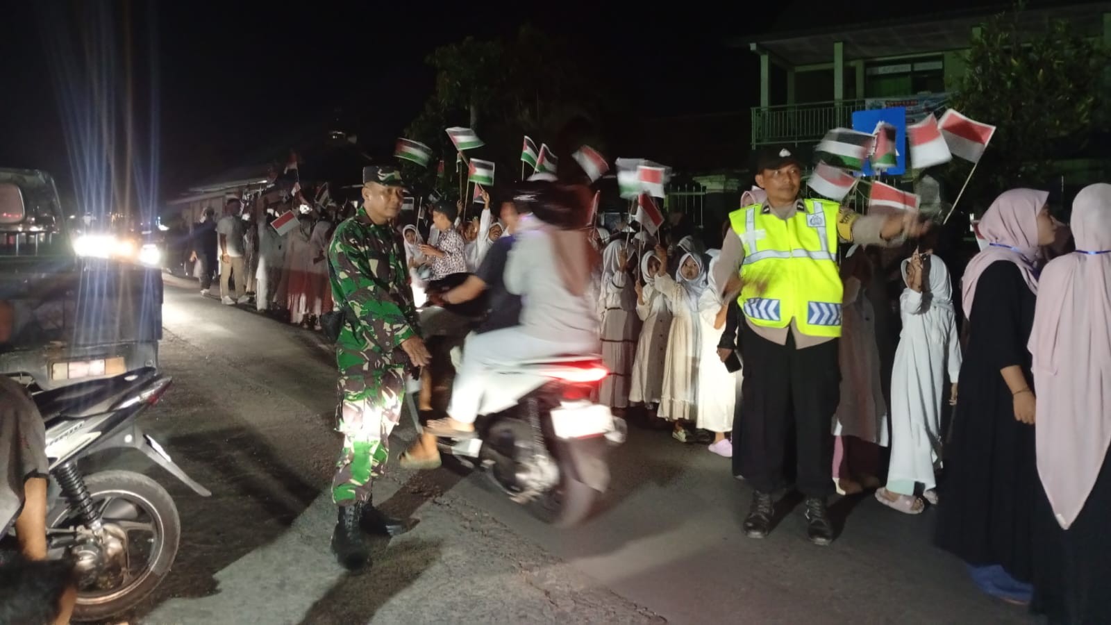 Sinergitas TNI-Polri Sukses Amankan Pawai Ta'aruf
