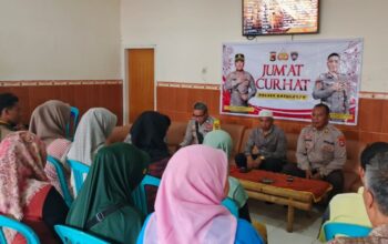 Dengar Masukan Warga Sandik, Polsek Batulayar Optimalkan Peran FKPM