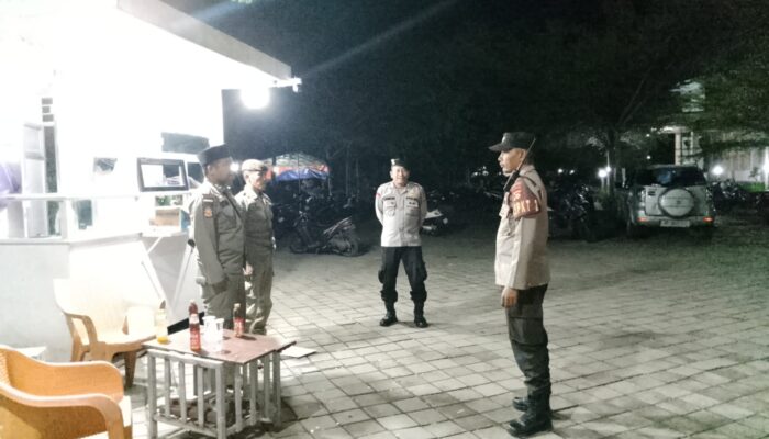 Polsek Praya Intensifkan Patroli Malam di Kawasan Masjid Agung Antisipasi 3C