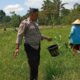 Bhabinkamtibmas Desa Merembu Ajak Warga Perkuat Ketahanan Pangan Menuju Swasembada Nasional