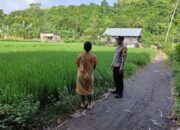 Dukung Ketahanan Pangan Nasional, Bhabinkamtibmas Desa Karang Dima Ajak Warga Manfaatkan Lahan Pekarangan