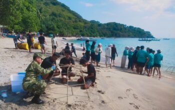 Pantai Nipah Jadi Pusat Gerakan Pelestarian Terumbu Karang
