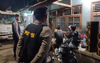 Antisipasi Kejahatan Jalanan, Polres Lombok Barat Gelar Patroli Kamtibmas