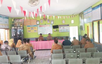 Perkuat Sinergi dengan Pemerintah Desa, Kapolsek Hu’u Gelar Silaturahmi dan Kunjungan Kerja ke Desa Sawe