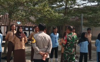 Polsek Pujut Kawal Seleksi Calon Paskibraka Tingkat Kecamatan Sambut HUT Ke-81 Kemerdekaan RI
